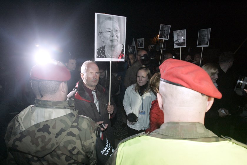 Będą ekshumacje ciał wszystkich ofiar katastrofy smoleńskiej