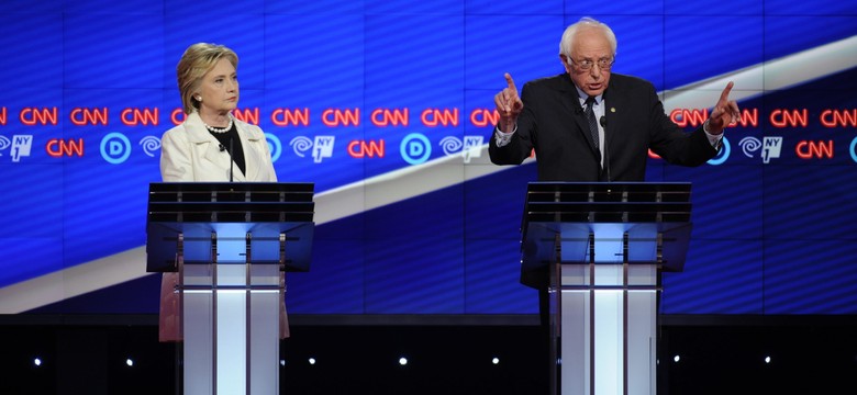 Kolejne telewizyjne starcie Clinton i Sandersa. Pod znakiem wzajemnych ataków