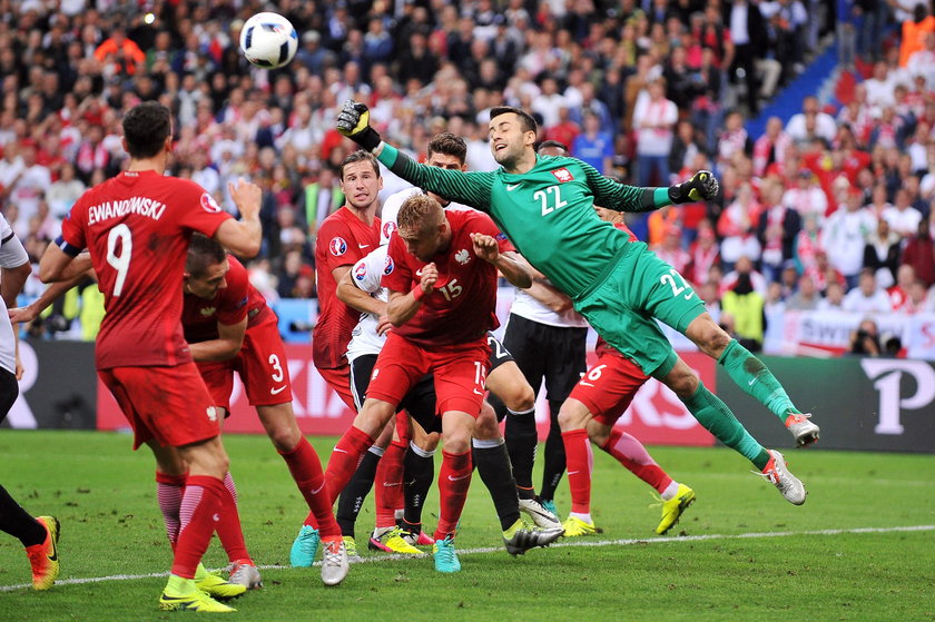 Wojciech Szczęsny nie wyrobi się na Ukrainę. Zagra Łukasz Fabiański