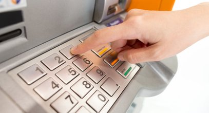 Zabrał cudze pieniądze z bankomatu. Nie spodziewał się takiego finału