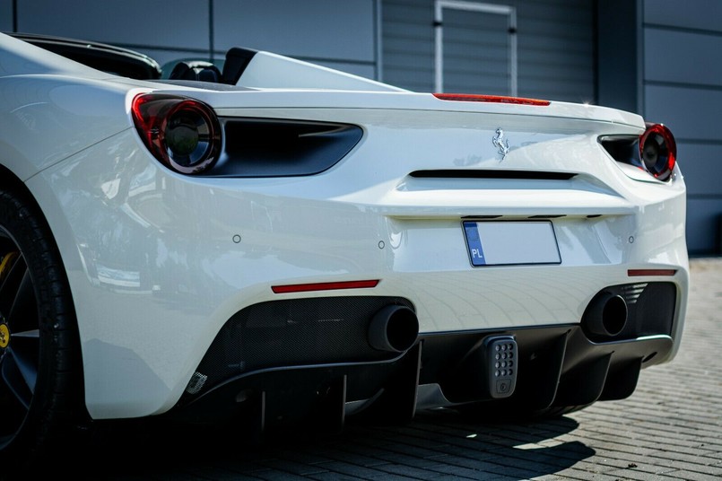 Ferrari 488 Spider