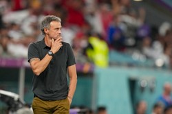 Luis Enrique wsparł dzieci w walce z rakiem. Piękny gest hiszpańskiego trenera