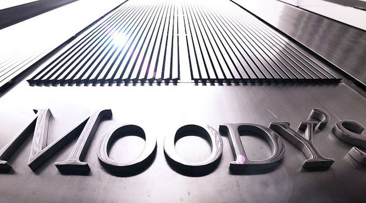 Az amerikai  Moody’s hitelminősítő az európai átlaghoz képest kedvező jövőt  jósol.