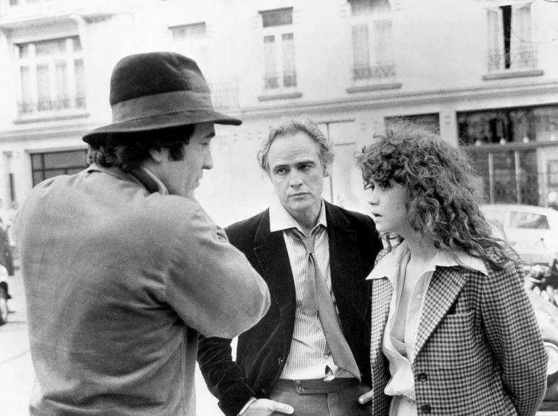 Bernardo Bertolucci, Marlon Brando i Maria Schneider na planie "Ostatniego tanga w Paryżu" (1973)