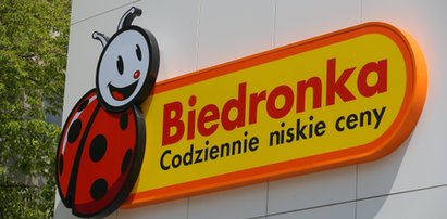 Biedronka. Piwo i soki za złotówkę. Co trzeba zrobić?