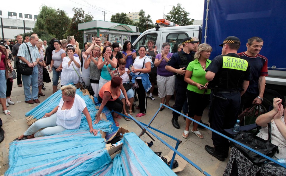 ŁÓDŹ AWANTURA NA TARGOWISKU