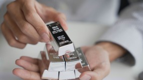 Gospodarczy przegląd tygodnia: hossa na złocie i srebrze, dolar w dół, nasze rozliczenia z UE