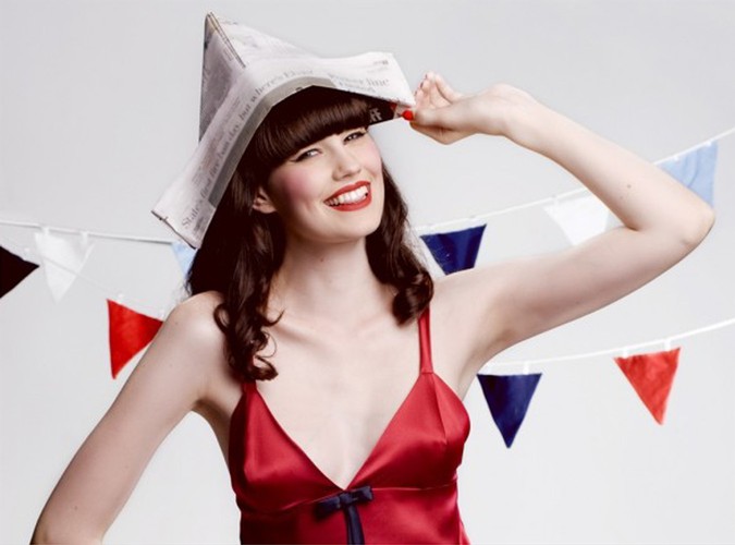 Oto wyjątkowa kolekcja jedwabnej, ręcznie szytej bielizny  w stylu żeglarskim, której producentem jest australijska firma Hopeless