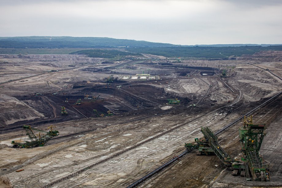 Powierzchnia odkrywki kopalni Turów wynosi niemal 2500 ha.