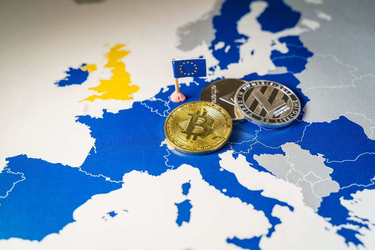 Polska wciąż nie uchwaliła ustawy o kryptoaktywach. Branża jest zaniepokojona.