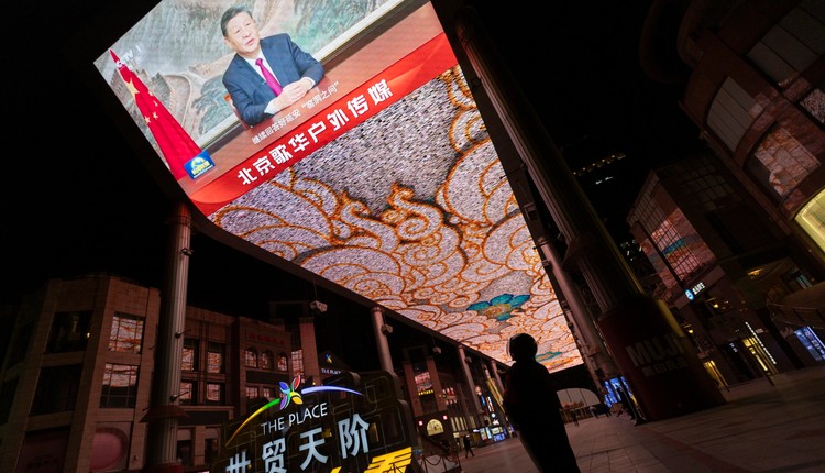 Grobowa cisza" w sylwestra w Chinach. Chodzi o względy bezpieczeństwa