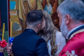 Sveštenik Dušan blagoslovio Srbina da OŽENI SVOJU TETKU, MAMINU SESTRU, pa mu rekao: "Ne ulazim u to kako su vaši roditelji STUPILI U BRAK, ali vama je sve dozvoljeno POSLE OVOG"