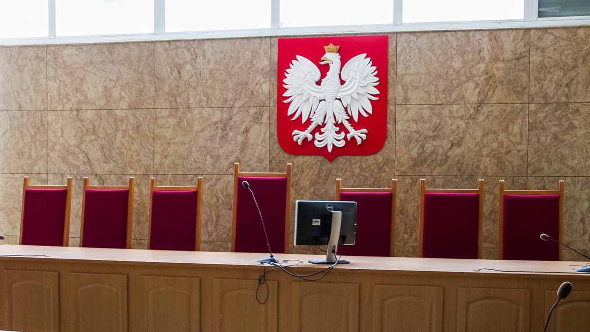 Nie na rozprawie, ale na posiedzeniu 6 marca sąd będzie kontynuował badanie nieprawdziwych danych w oświadczeniach majątkowych prezydenta Gdańska Pawła Adamowicza. W grudniu 2016 r. Sąd Okręgowy w Gdańsku uchylił decyzję sądu niższej instancji o warunkowym umorzeniu postępowania.