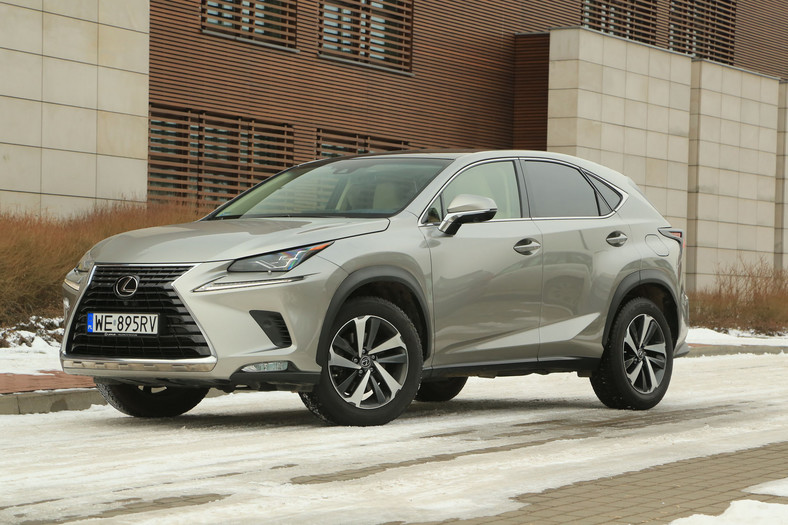 Lexus NX 300 AWD - mocny i komfortowy