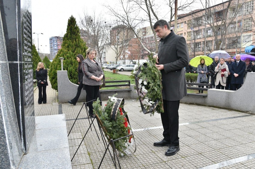U martovskog pogromu ubijeno je 16, a proterano više od 4.000 Srba sa KiM