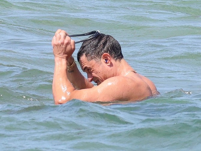 Orlando Blum uživa na Sardiniji