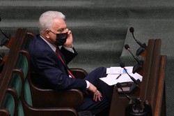 Co dalej z kwarantanną? Kraska: Nie można wykluczyć żadnej decyzji