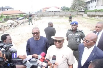 Wike at the site of a developing property in Port Harcourt, August 26, 2019 (Twitter: @GovWike)