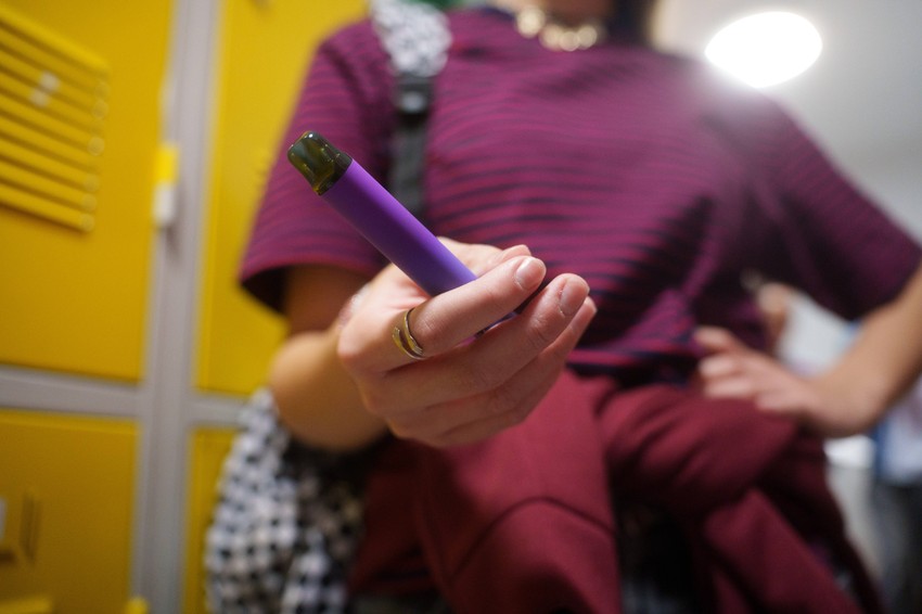 Zbog prisustva THC-a u vejpovima više mladih hospitalizovano