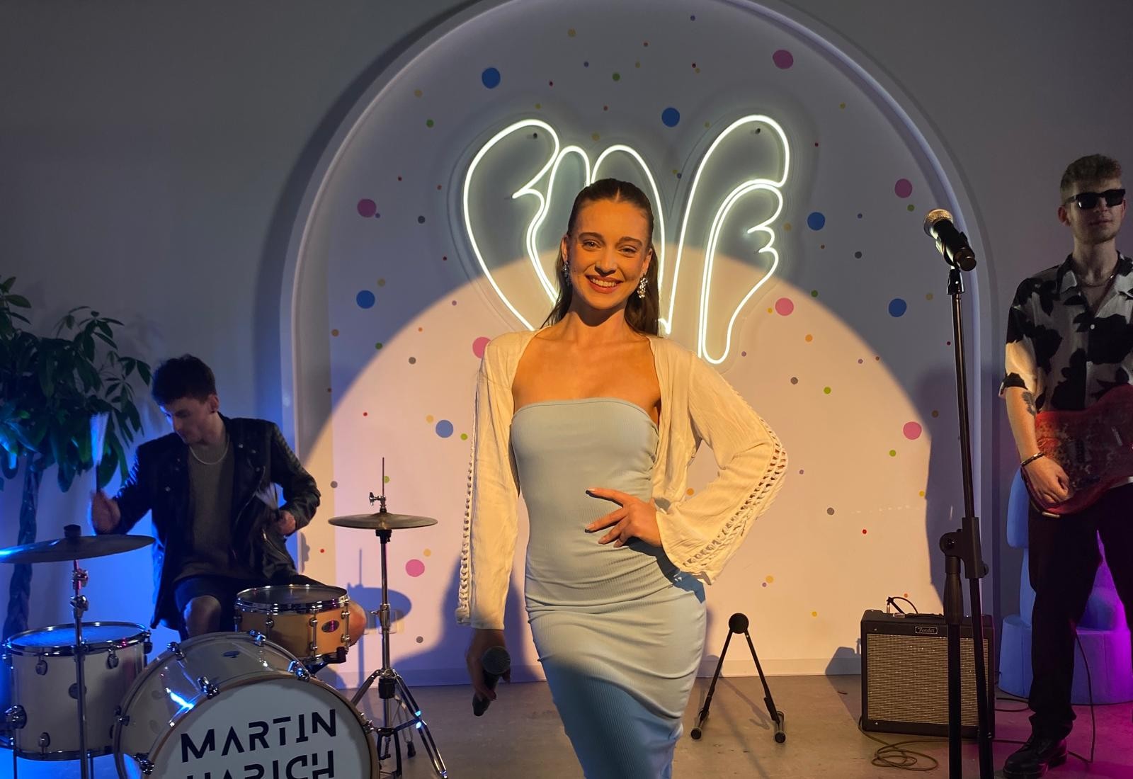 slovenská speváčka Sarah C 