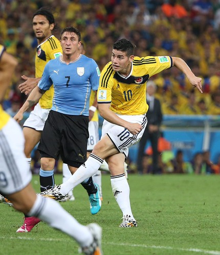 22-letni James Rodriguez gwiazdą mundialu i bohaterem Kolumbii