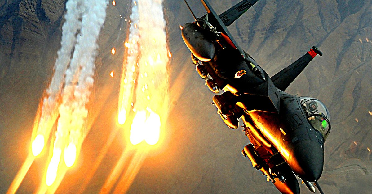 Tajna technologia uratowała pilota USA. "Jeśli bije ci serce, znajdziemy cię"