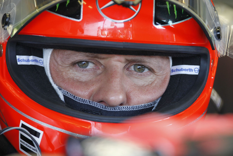Michael Schumacher uległ wypadkowi na nartach. Niemiec uderzył głową w kamień.