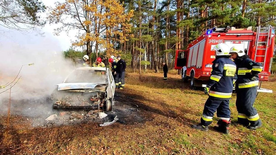 Pożar porzuconego forda