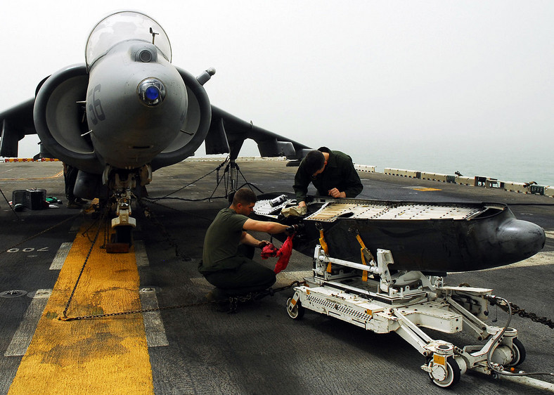 McDonnell Douglas AV-8B Harrier II