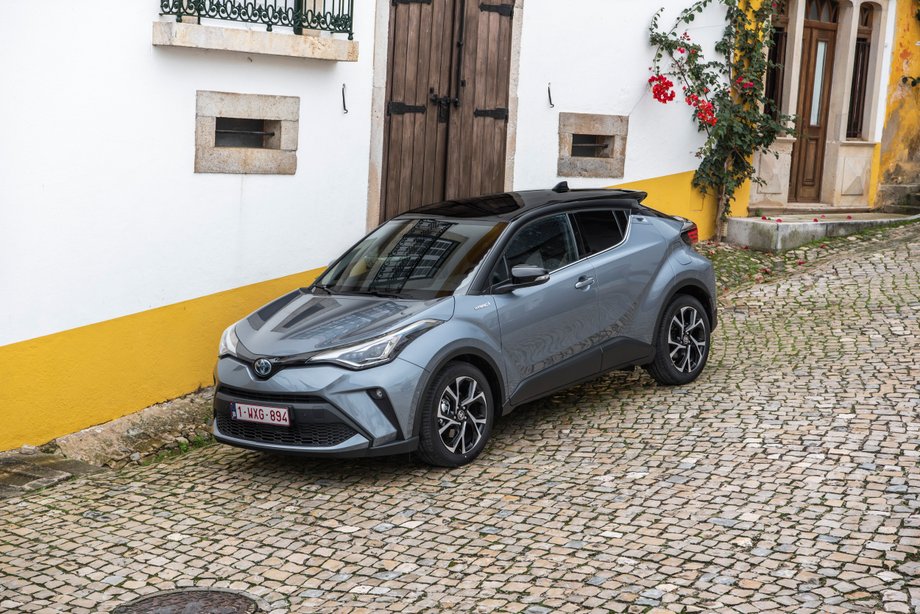 Nowa Toyota C-HR - zdjęcie poglądowe