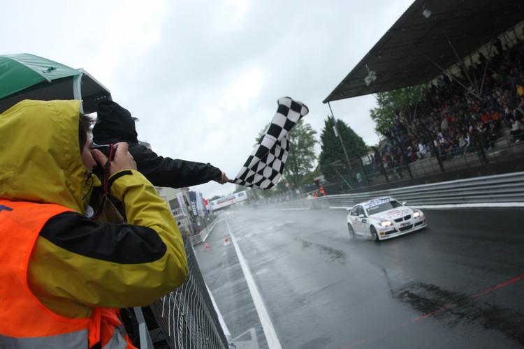 Bawarskie wyścigówki pokazały, na co je stać