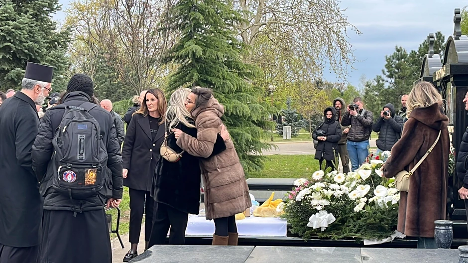 Saša Popović 40 dana