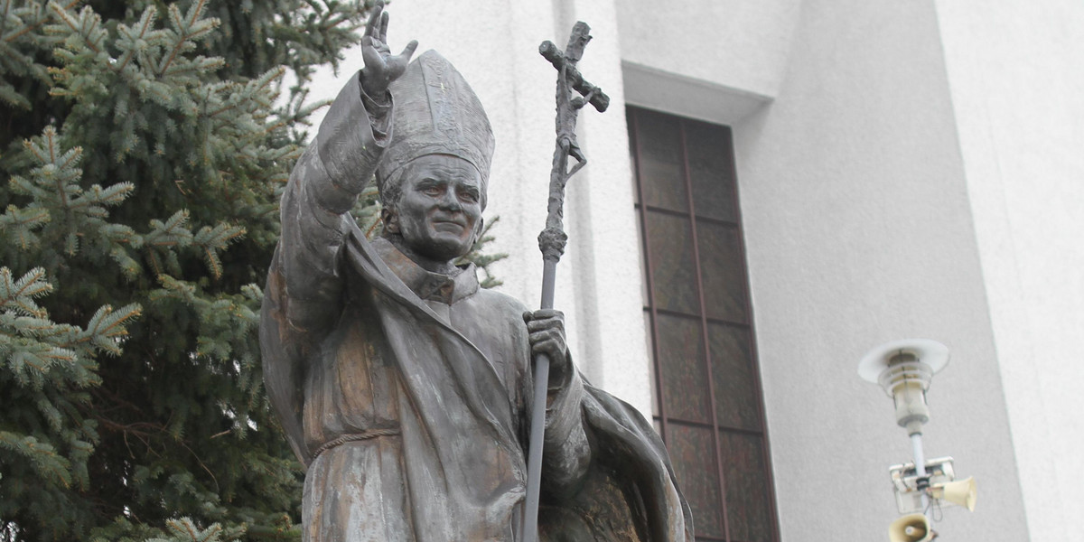 Pomnik św. Jana Pawła II 