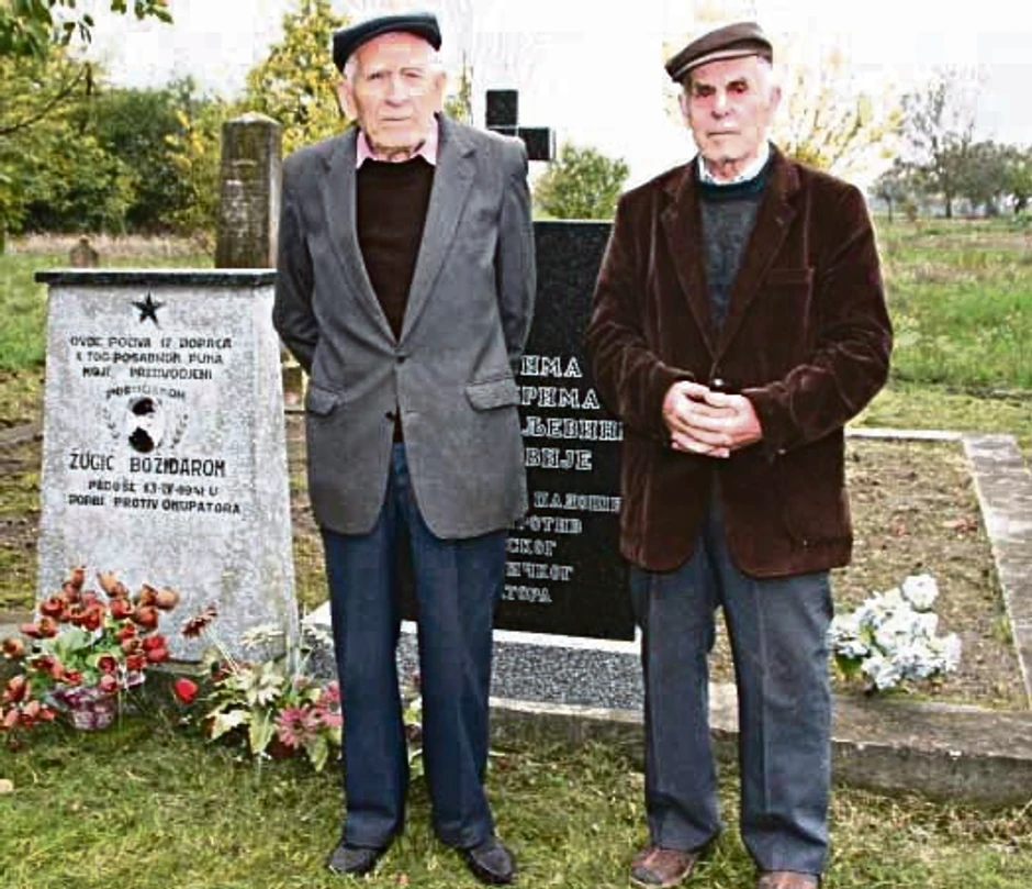 Meštani i danas održavaju grobnicu poginulih vojnika