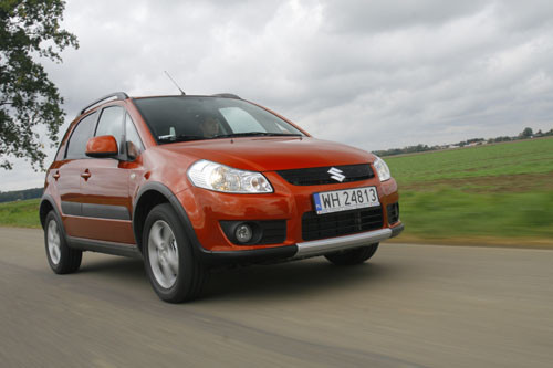 Suzuki SX4 1.6 GS - Uzdolniony kompakt