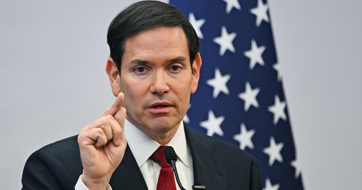 Szokujące wyznanie Marco Rubio. "Wielokrotne przeloty nad zastrzeżonymi obiektami nuklearnymi"