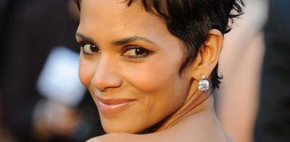 Halle Berry - perfum używam między nogami