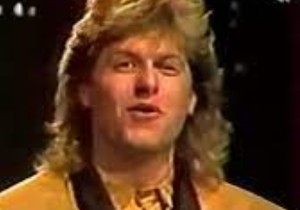 Esad Plavi u mladosti