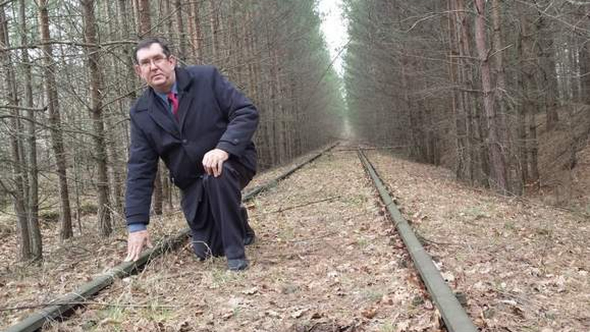 Gminy tworzące Stobrawską Strefę Rehabilitacyjną oraz Aglomerację Opolską popierają, wójta Murowa w staraniach o przywrócenie pociągów na trasie Jełowa - Namysłów.