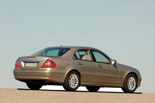 Mercedes E, Volvo S80, Skoda Superb, Citroen C6 - Wielka czwórka