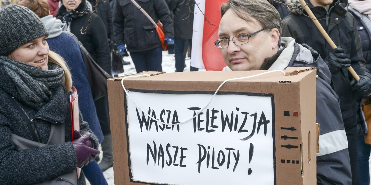 Projekt ustawy abonamentowej zakłada, że Poczta Polska będzie mogła pytać dostawców płatnej telewizji o poszczególnych klientów, by ustalić, czy posiadają oni telewizor