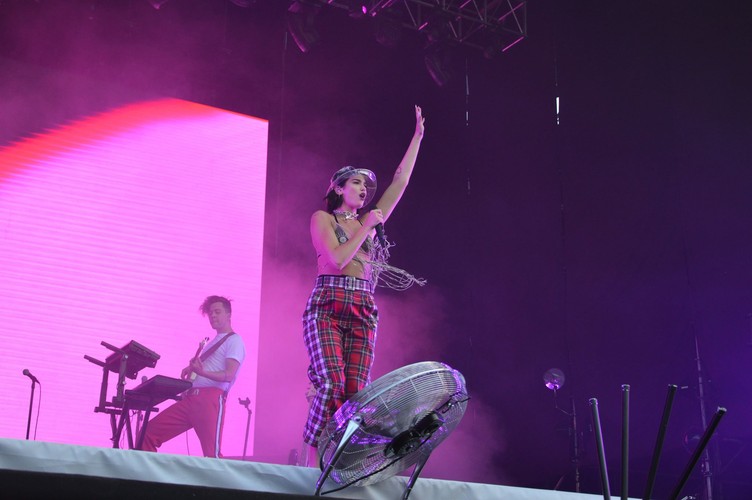 Dua Lipa podczas Orange Warsaw Festival. 1 czerwca 2018
