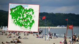 sinice nad bałtykiem 2025. zamknięte kąpieliska 28 lipca. gdzie są sinice? [lista]