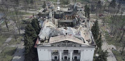 To tam widniał napis "dzieci". Tyle zostało ze słynnego teatru w Mariupolu 