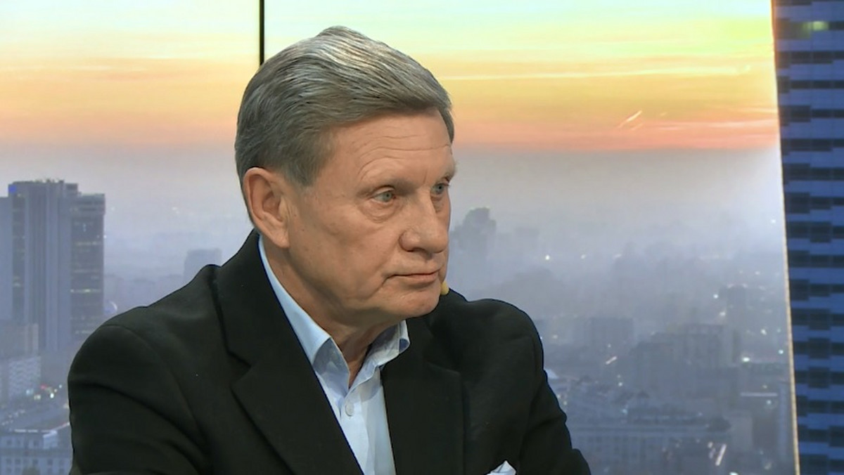 "Podtrzymuję te i inne wypowiedzi zawarte w wywiadzie" - napisał Leszek Balcerowicz w wystosowanym przez siebie oświadczeniu. Pismo było reakcją na wezwanie do przeprosin, które wystosował Bogdan Święczkowski w związku z wywiadem, jaki Balcerowicz udzielił "Gazecie Wyborczej".