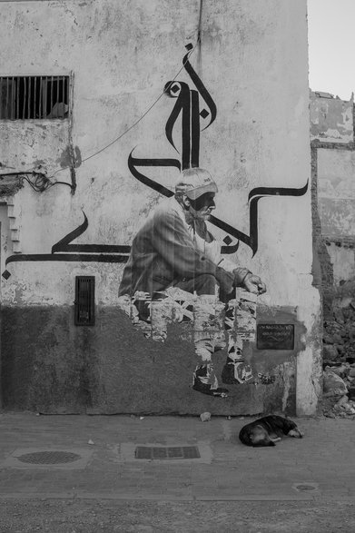 Graffiti na ulicy mellah