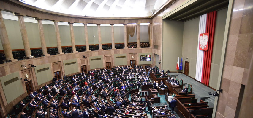 Sejm zatwierdził poprawki do Polskiego Ładu! Już od 1 lipca ważne zmiany