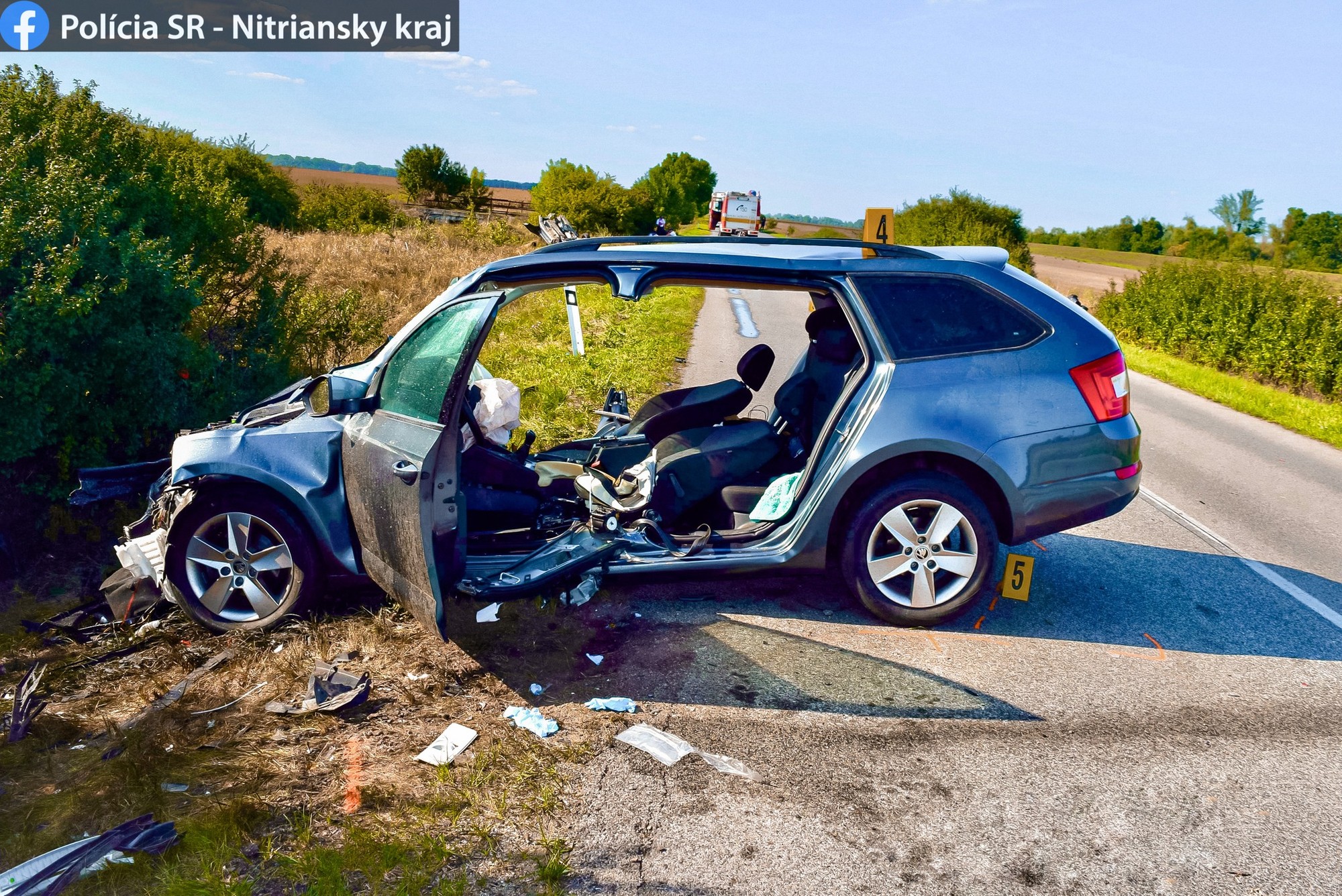 Záchranné zložky vyslali k dopravnej nehode, ktorá sa stala na ceste medzi Vlčanmi a Šaľou.