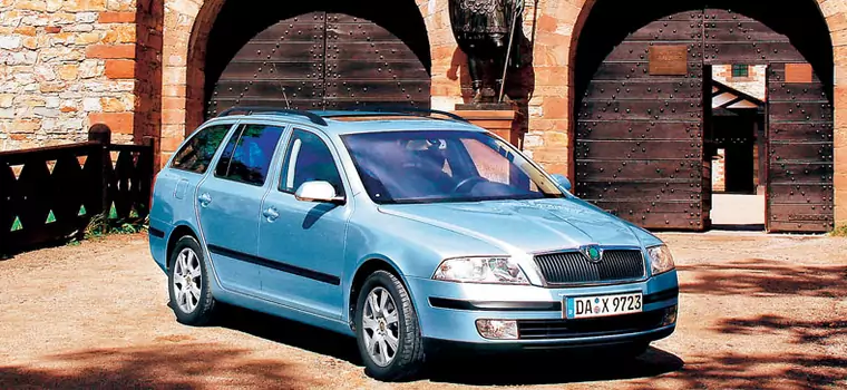 Skoda Octavia II Combi 1.6 FSI - Solidne kombi z Czech