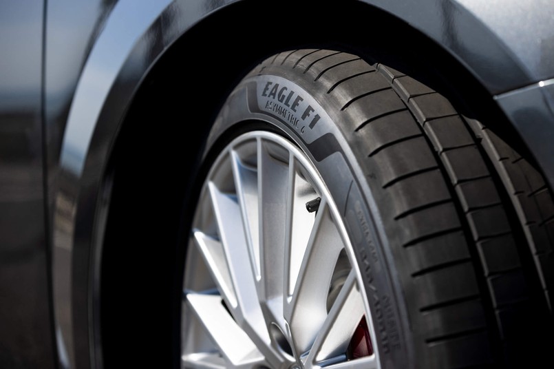 Goodyear Eagle F1 Asymmetric